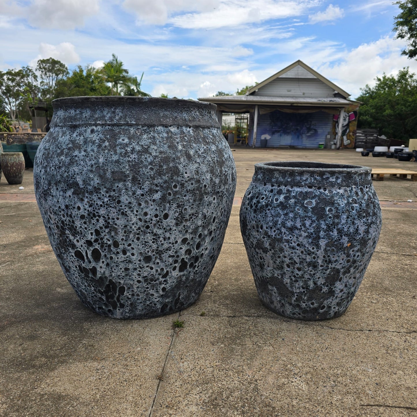 Atlantis Wide Jar Dark Blue