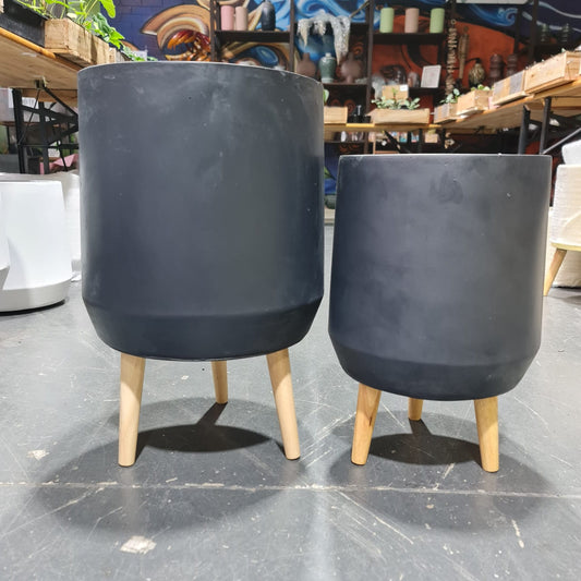 TUSCAN TAPERED TRIPOD