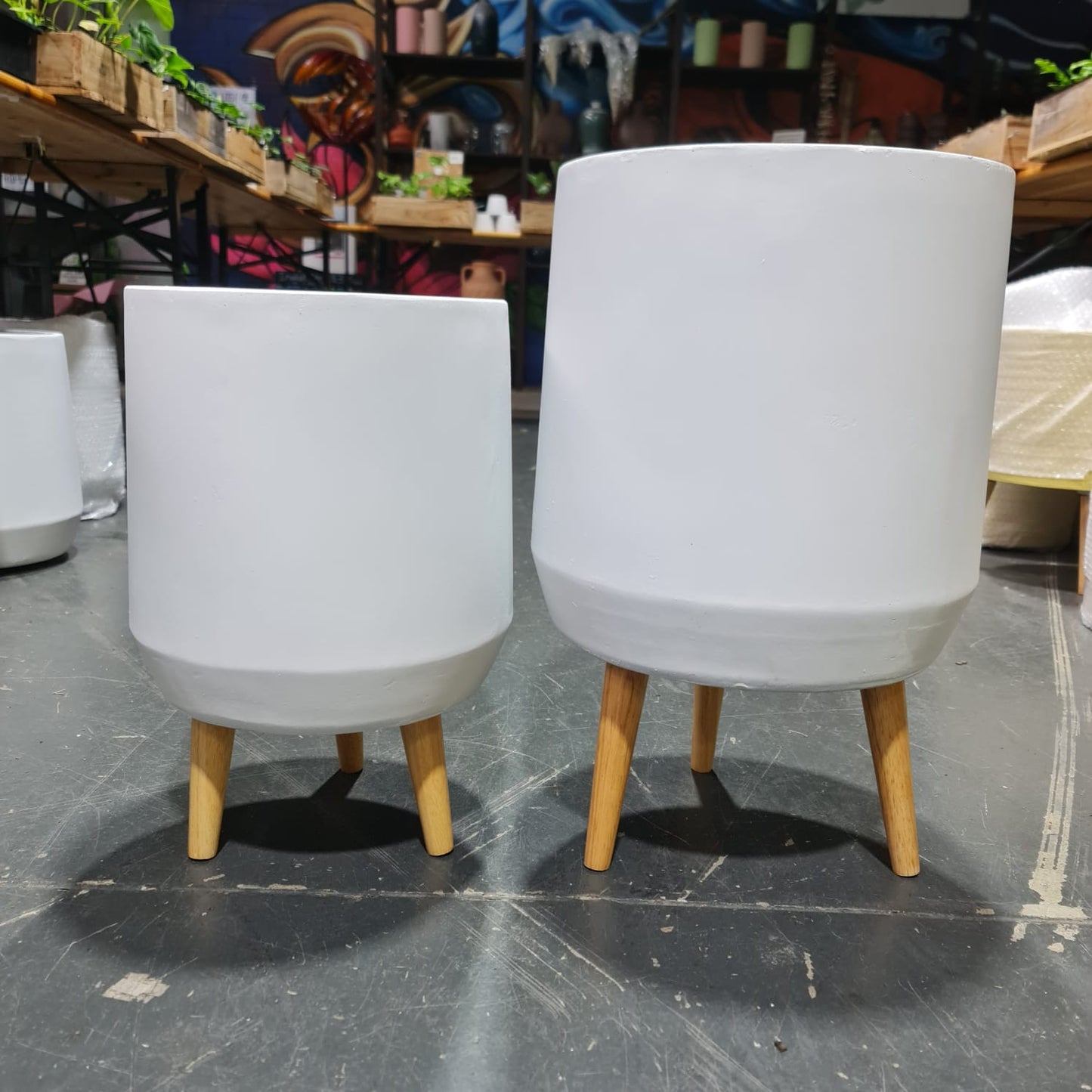 TUSCAN TAPERED TRIPOD