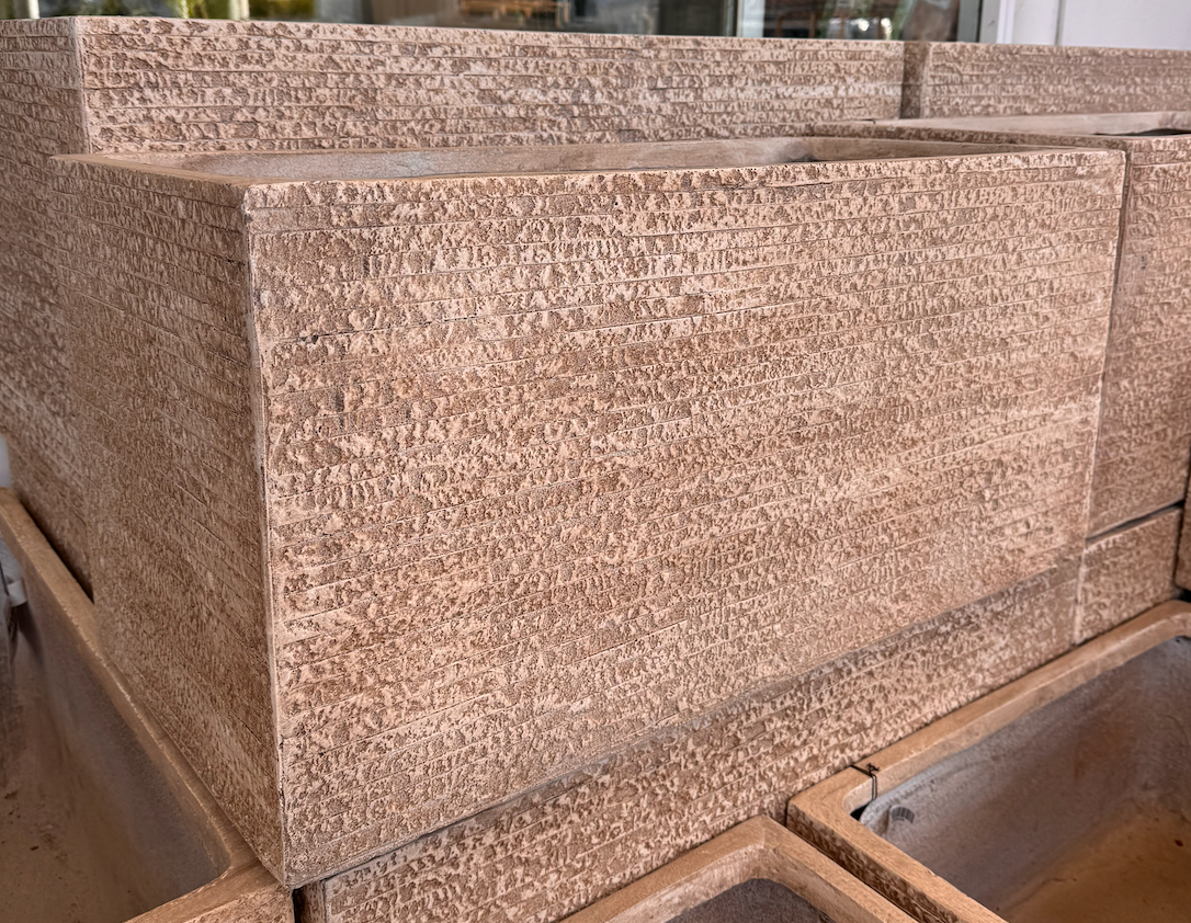 Senera Trough Tex Desert