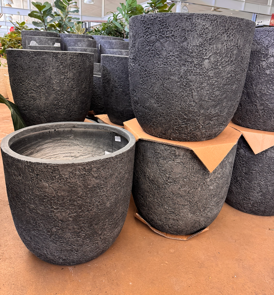 Senera Egg Pot Volcano Dark Grey