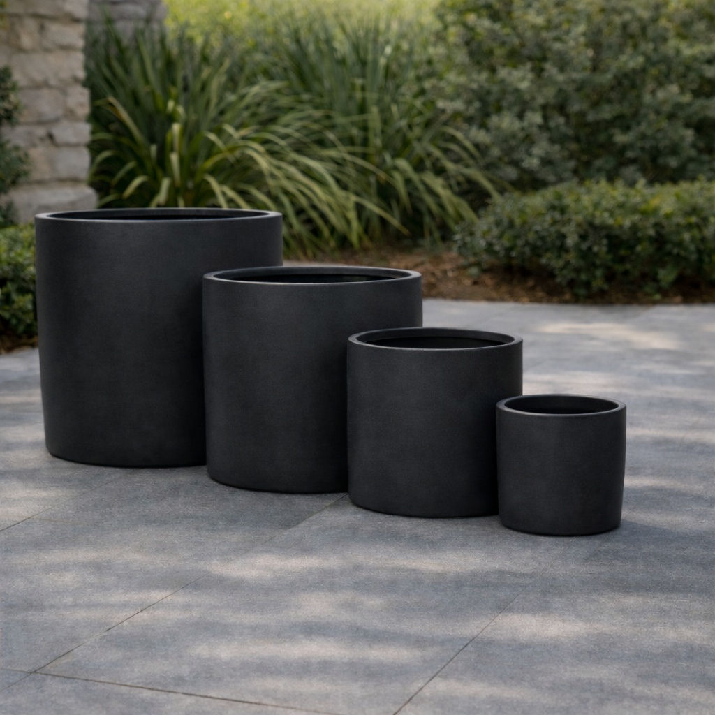 Tuscan Cylinder Black