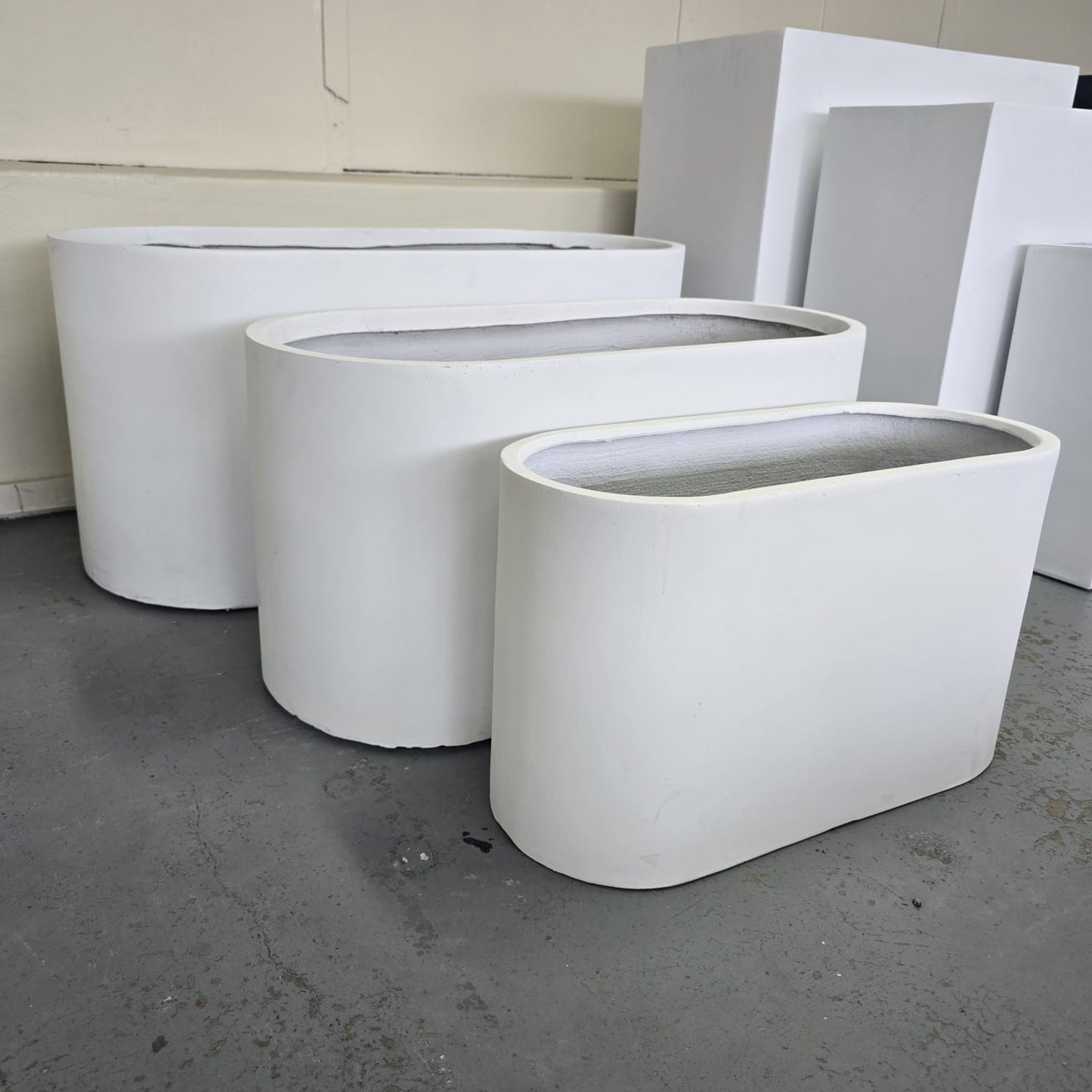 Tuscan Round Trough White